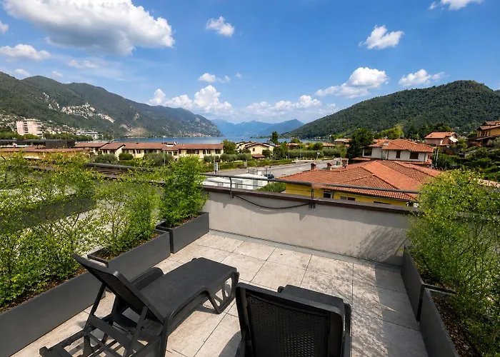 Lake & More Suite Hotel